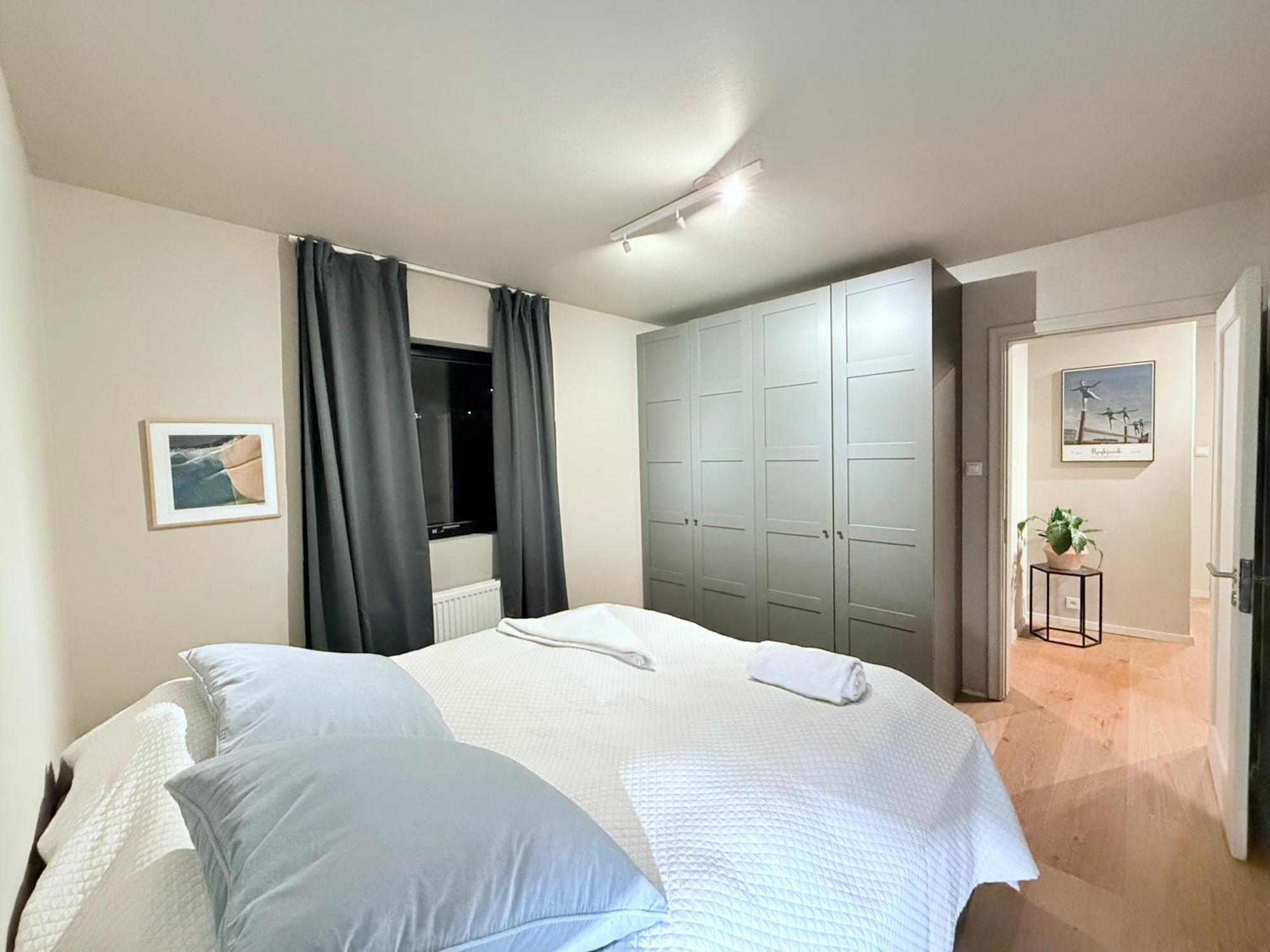 Lejlighed Cozy , Sleeps 4, 10 Min To Downtown, Family-friendly Reykjavík